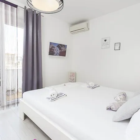 Apartmani Marina Makarska Exterior photo