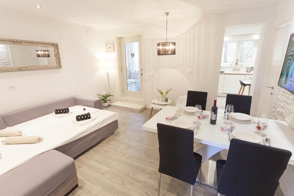 Marina Apartment *